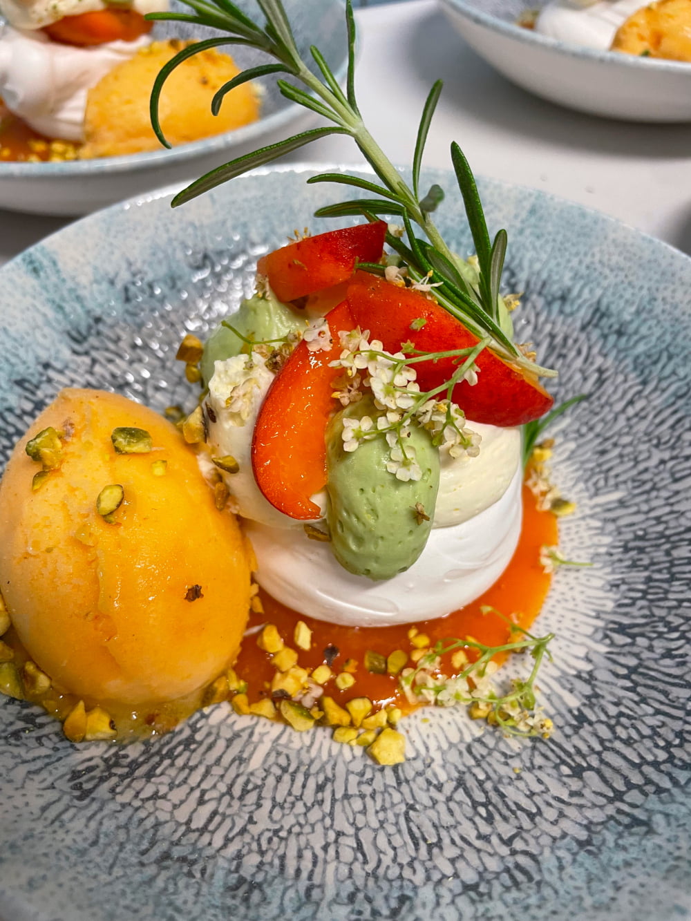 dessert hotel restaurant etape saint flour