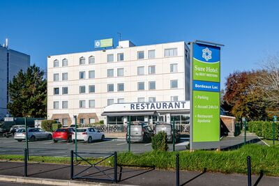 sure hotel bordeaux lac