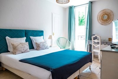 La bastide cabezac hotel restaurant bize minervois 62