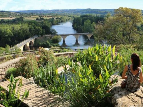 Limeuil, Cité Médiévale du Périgord et Les Jardins Panoramiques