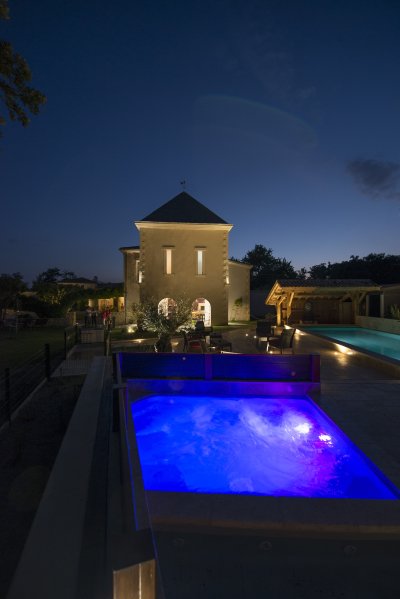 Outdoor Jacuzzi