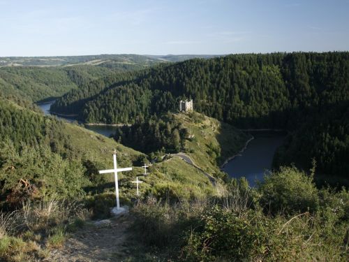 Site et Château d'Alleuze