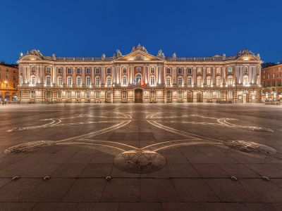 Découvrir l’emblématique Place du Capitole 