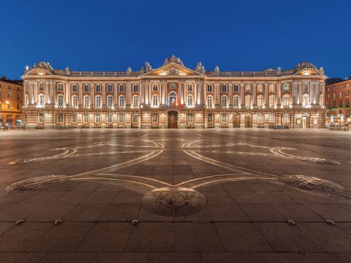 Entdecken Sie den symbolträchtigen Place du Capitole