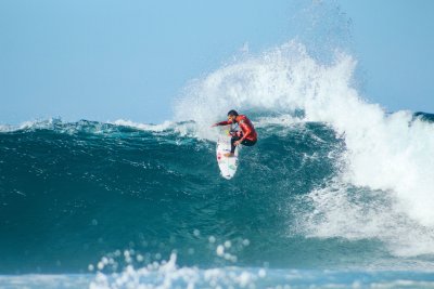 Surfing verdon sur mer