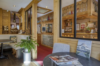 Hotel Littoral Evian les Bains 009 WEB