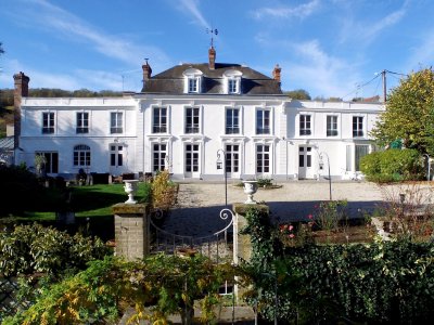 chateau de la marjolaine essomes sur marne 1 1