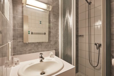 chambre 323 05