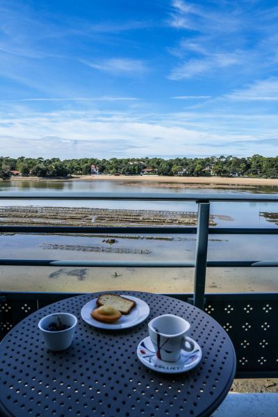Petit Dejeuner en Terrasse Vu sur Lac Marin Hossegor 2