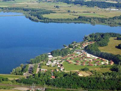 Le lac de la Vingeanne
