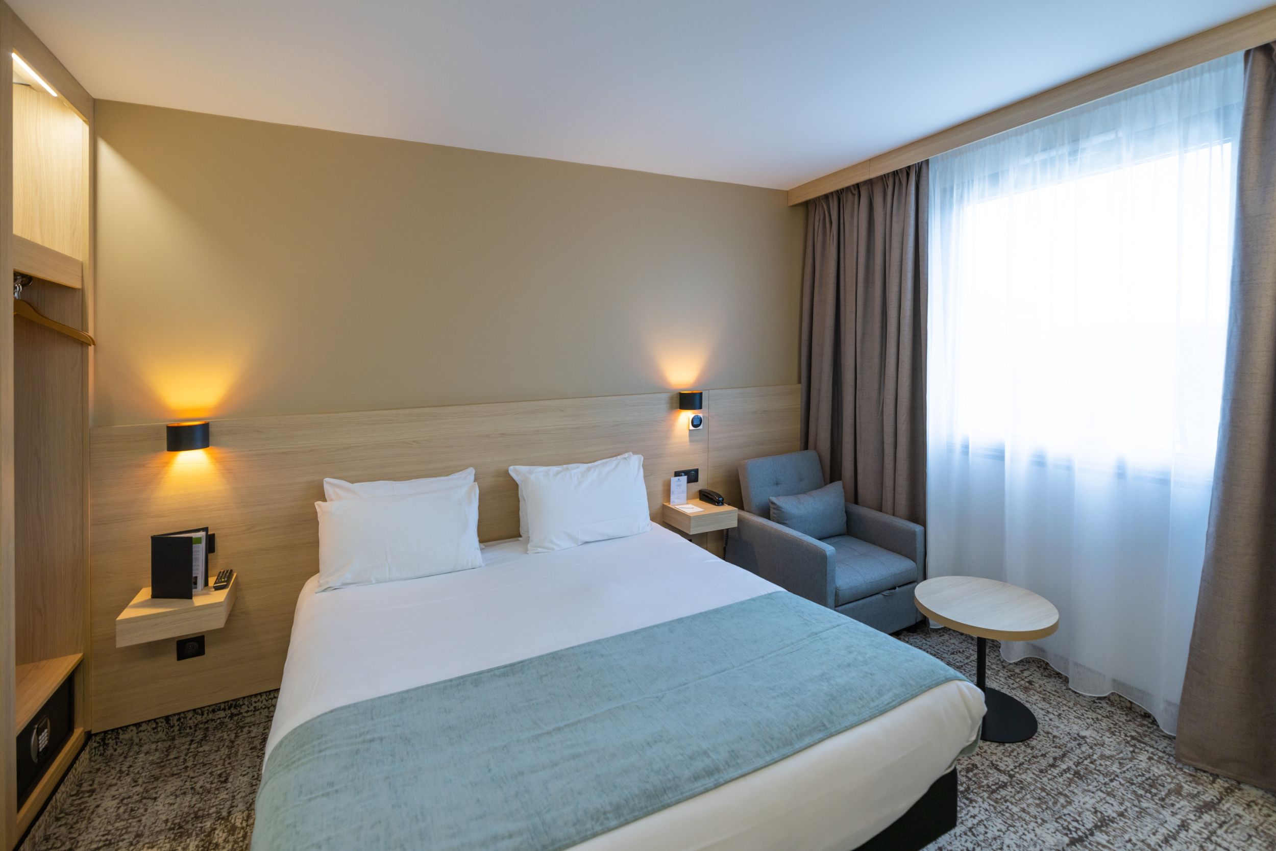 SURE HOTEL Bordeaux Lac chambres 4 1