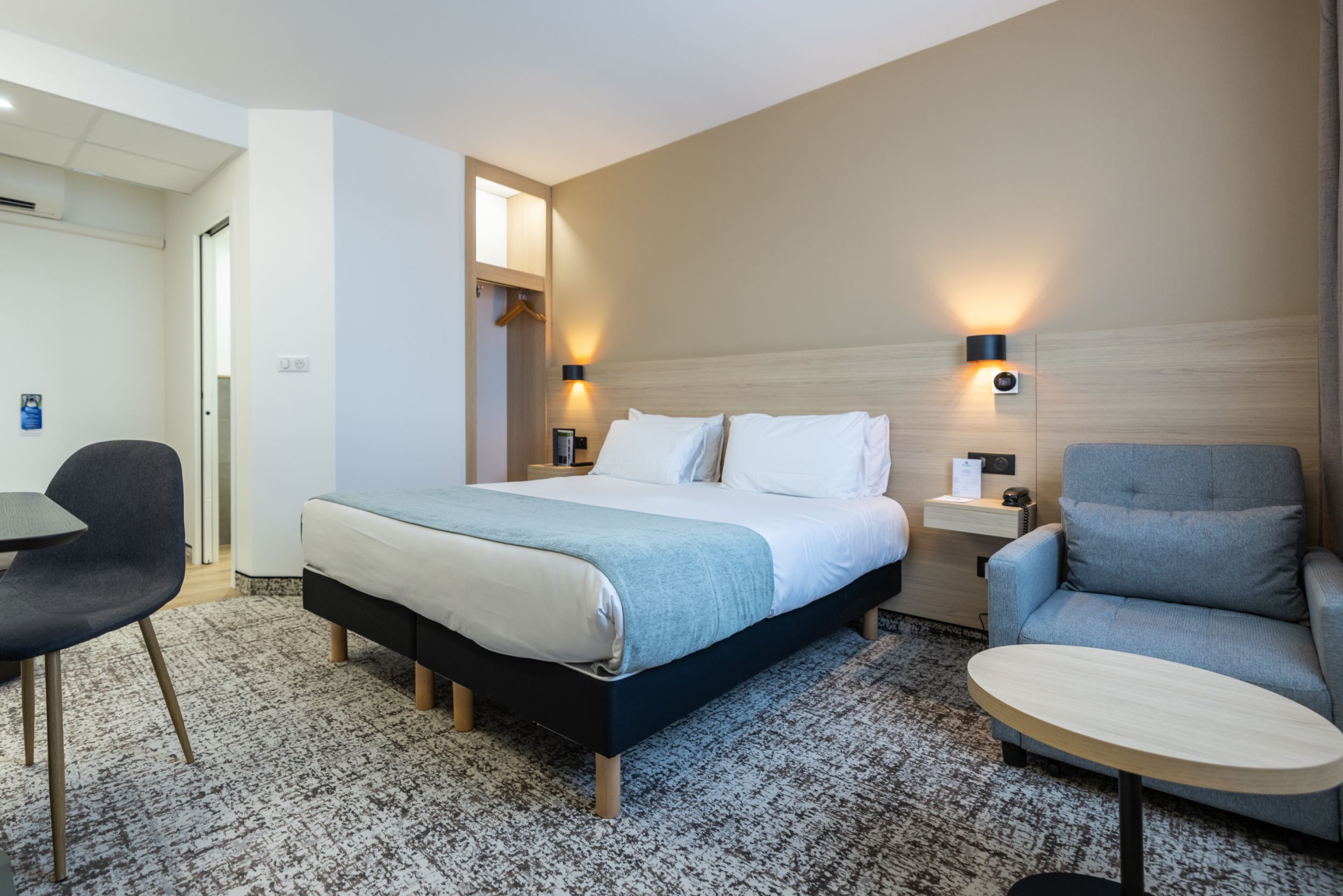 SURE HOTEL Bordeaux Lac chambres 5 2