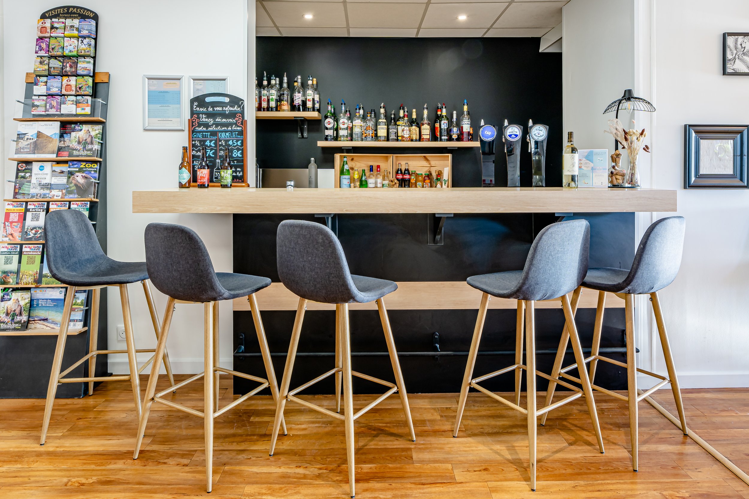 Bar et salon