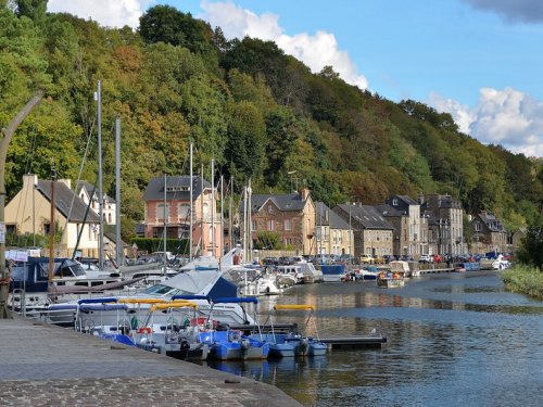 Dinan