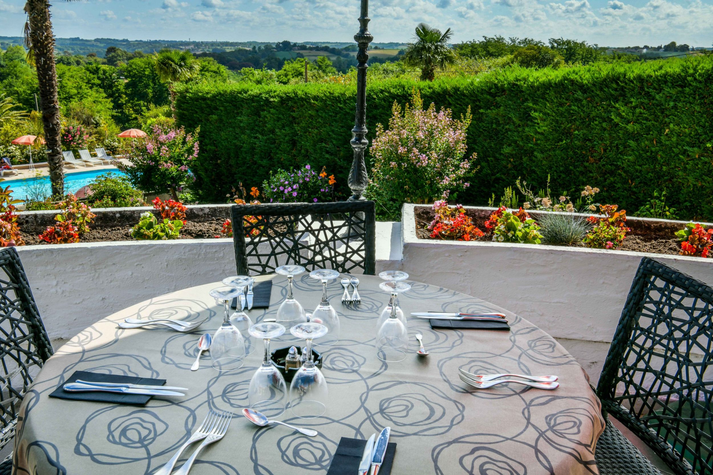 Aux Tauzins Hotel Restaurant les landes 22