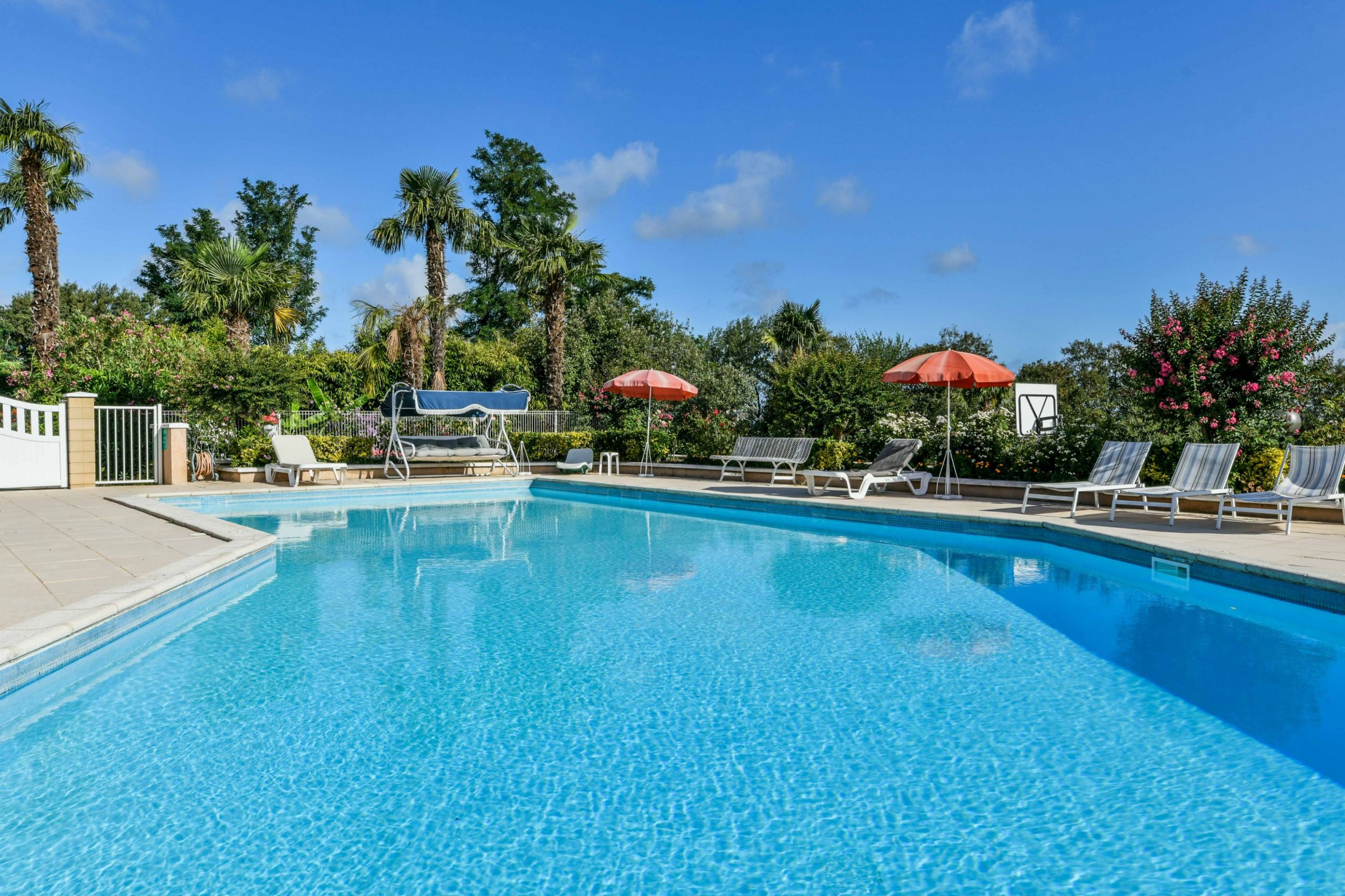 Aux Tauzins Hotel Restaurant les landes 2 1