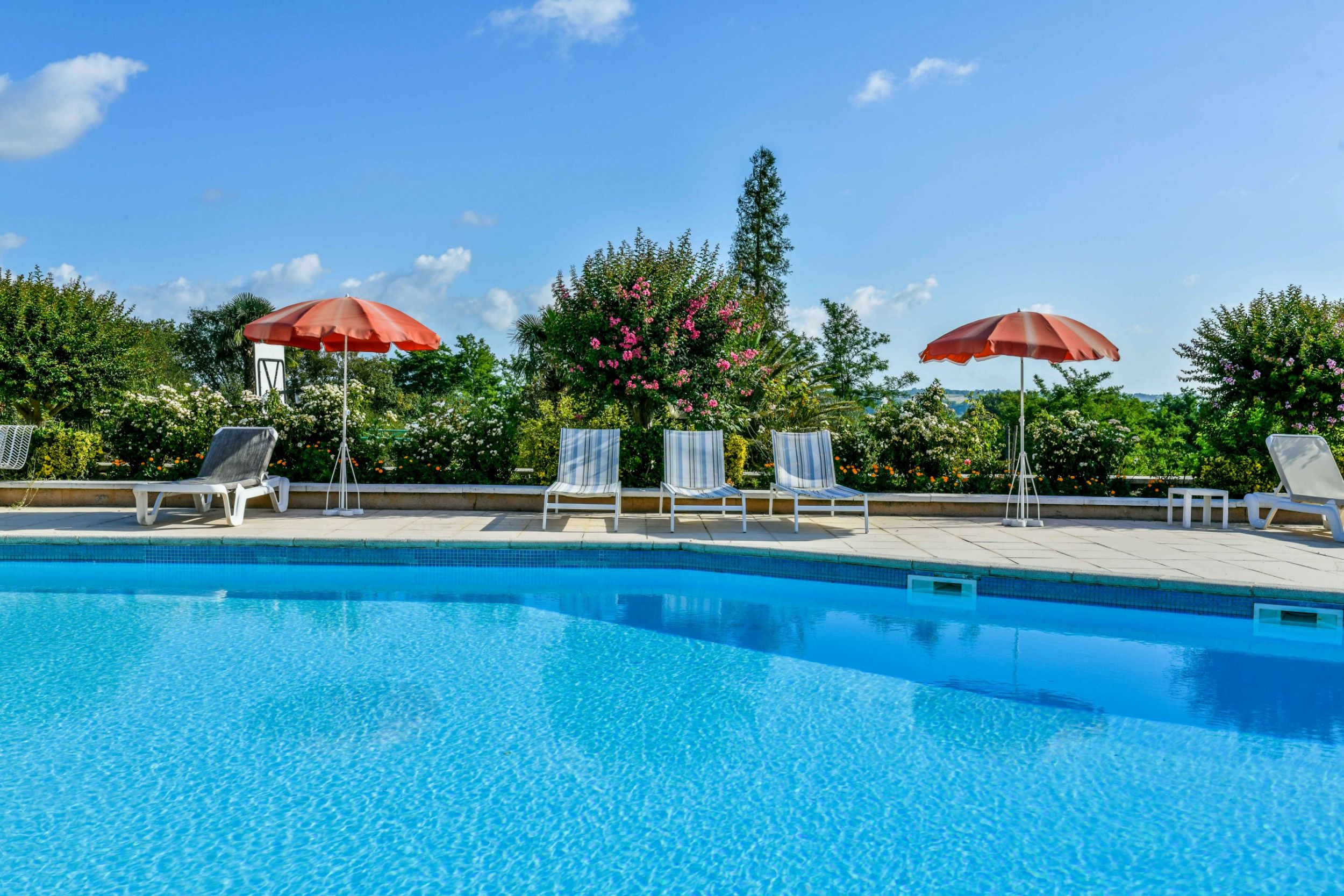 Aux Tauzins Hotel Restaurant les landes 4