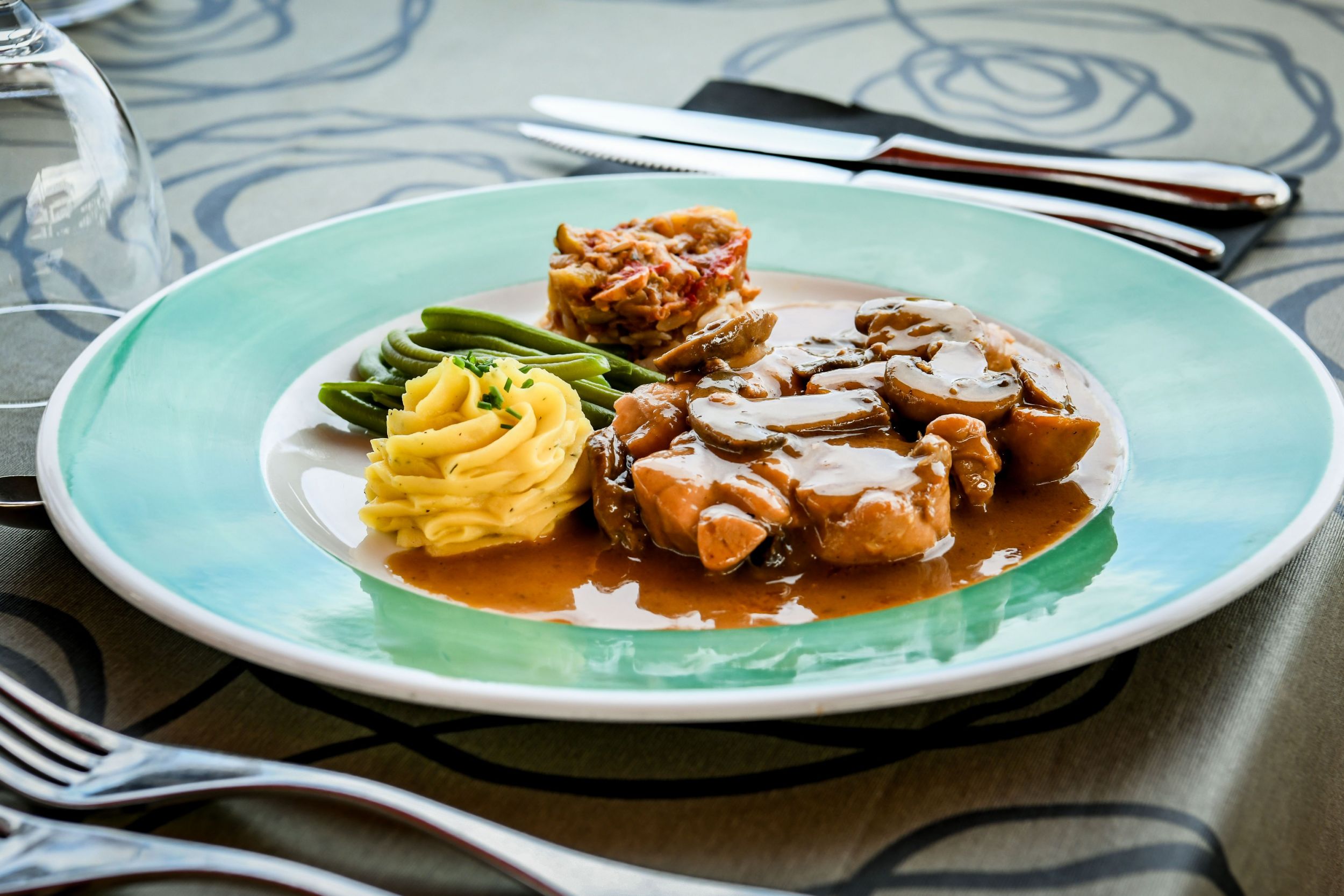 Aux Tauzins Hotel Restaurant les landes 61 2