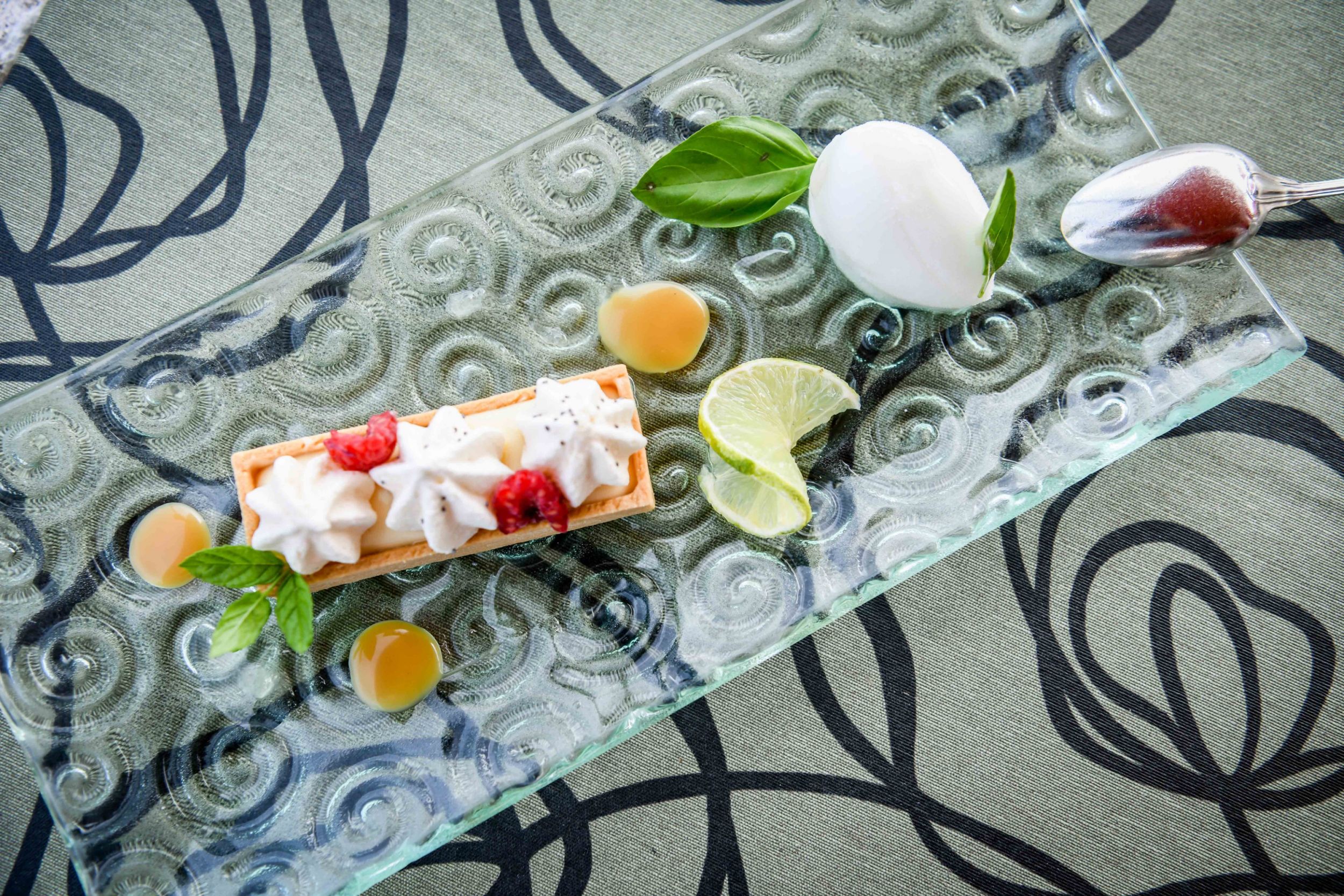 Aux Tauzins Hotel Restaurant les landes 66