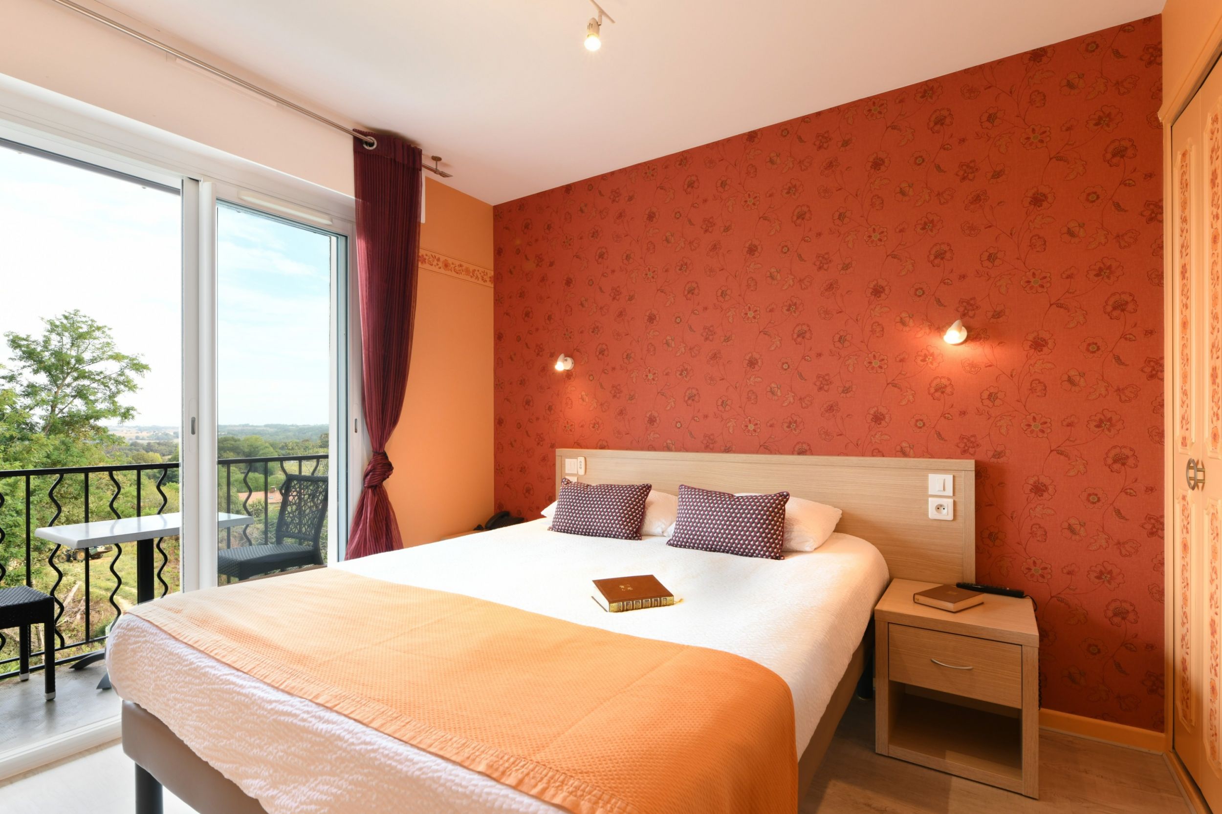Chambre standard hotel montfort en chalosse 10 2